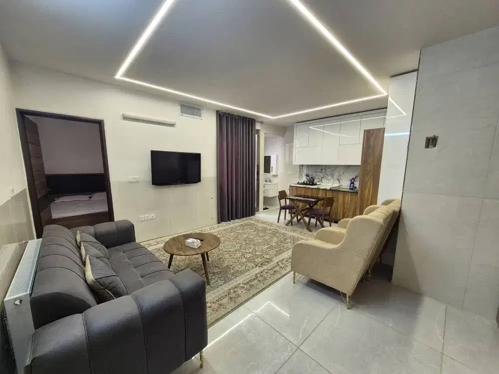 سوئیت آپارتمان مبله مرکز شهر|اجارهٔ کوتاهمدت آپارتمان و سوئیت|اصفهان, نقش جهان|دیوار