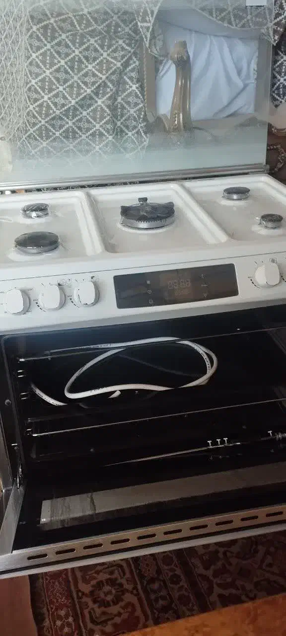 گاز فر پنج شعله|اجاق گاز و لوازم برقی پخت‌وپز|نیشابور, شهرک ولیعصر|دیوار