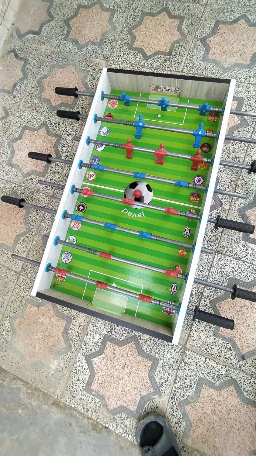 فروش فوتبال دستی سالم تمیز قیمت 700|ورزشهای توپی|اسدآباد, |دیوار