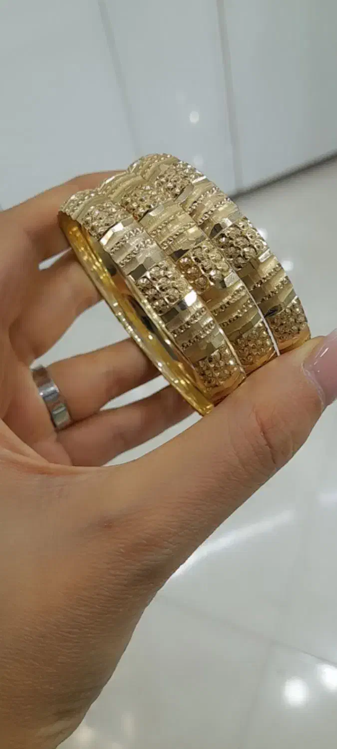 النگو زنانه و بچگانه مشابه طلا|بدلیجات|قزوین, |دیوار