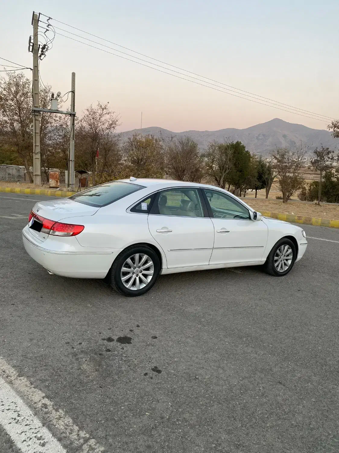 ازرامدل ۲۰۱۰|خودرو سواری و وانت|بانه, |دیوار