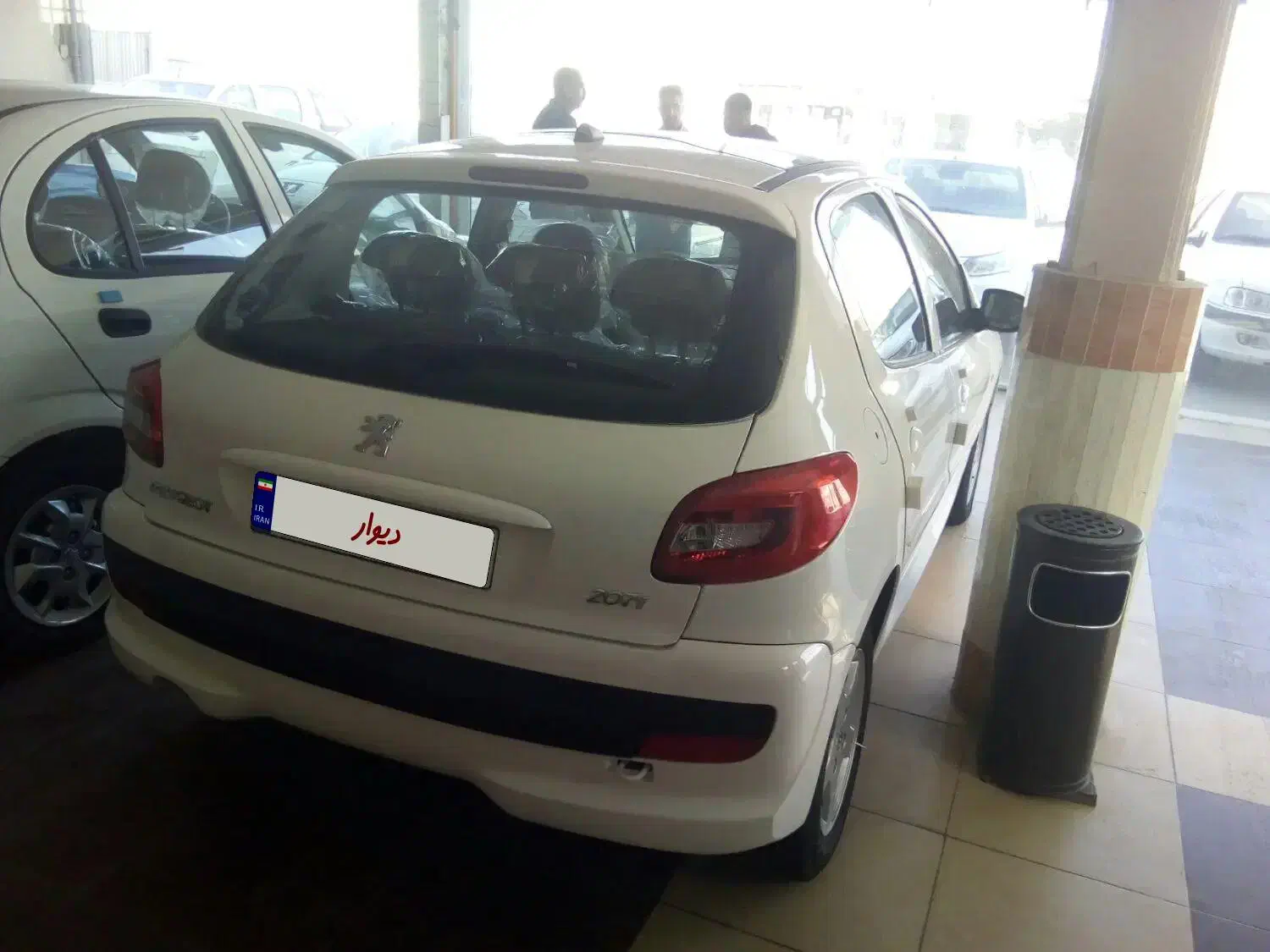 پژو 207 پانوراما|خودرو سواری و وانت|شهرکرد, |دیوار