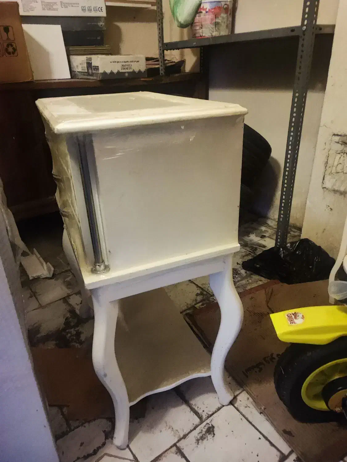 جا چنگالی و میز تلفن|میز تلفن|تهران, آسمان|دیوار