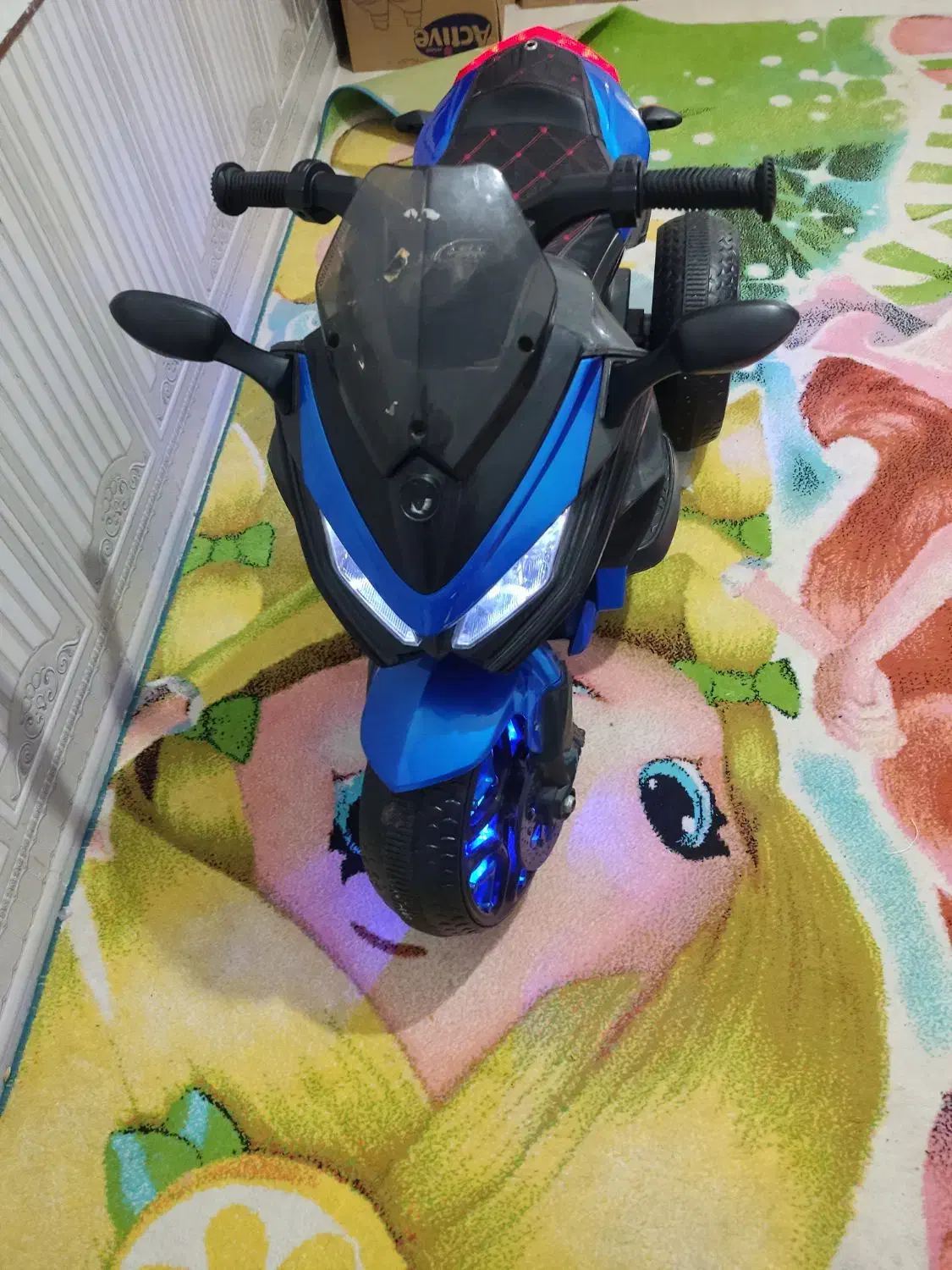 «موتور شارژی بچهگانه، باطری سالم،|اسباببازی بچه|آباده, |دیوار