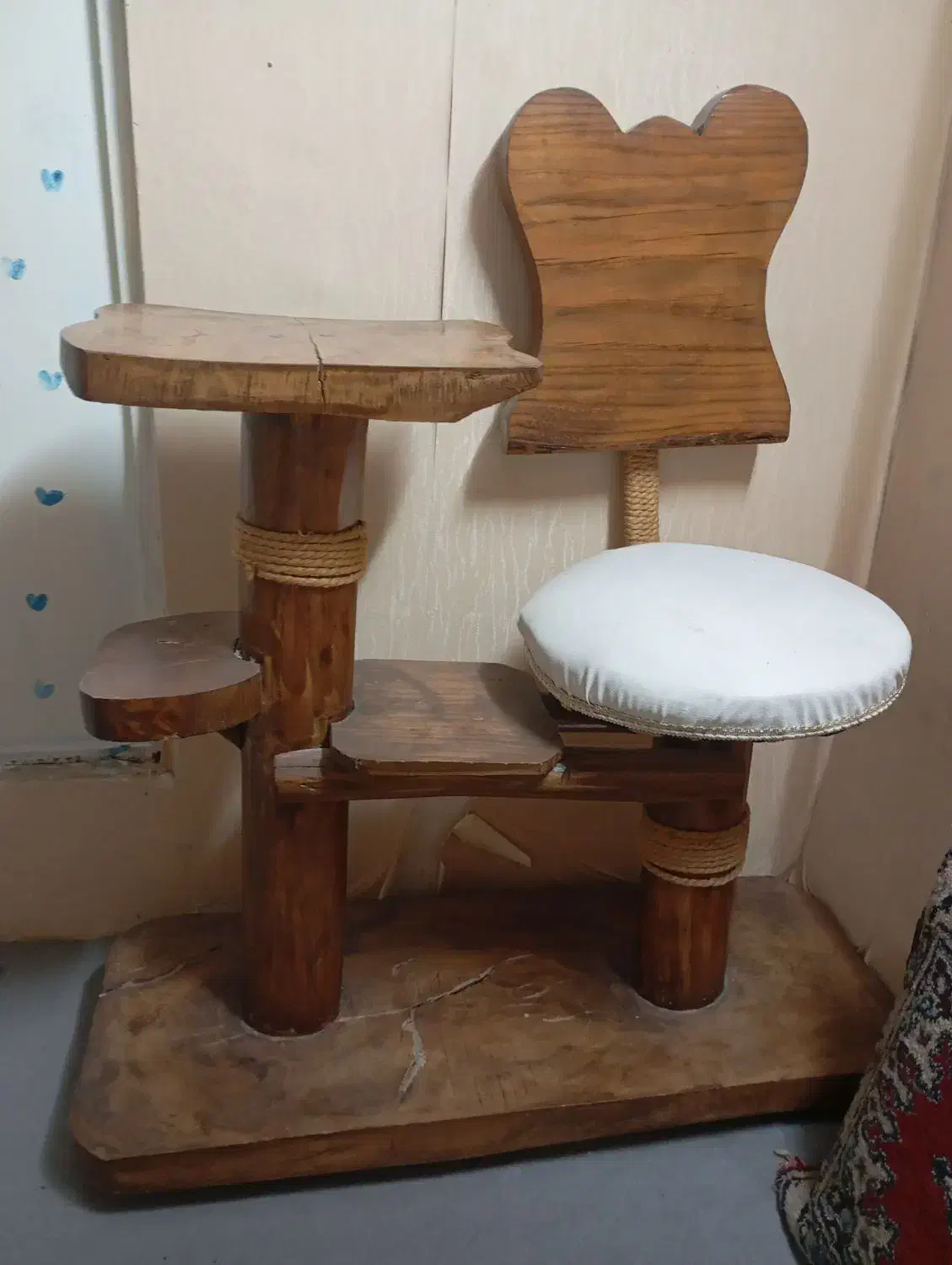 میز|میز تلفن|مشهد, کارگران|دیوار