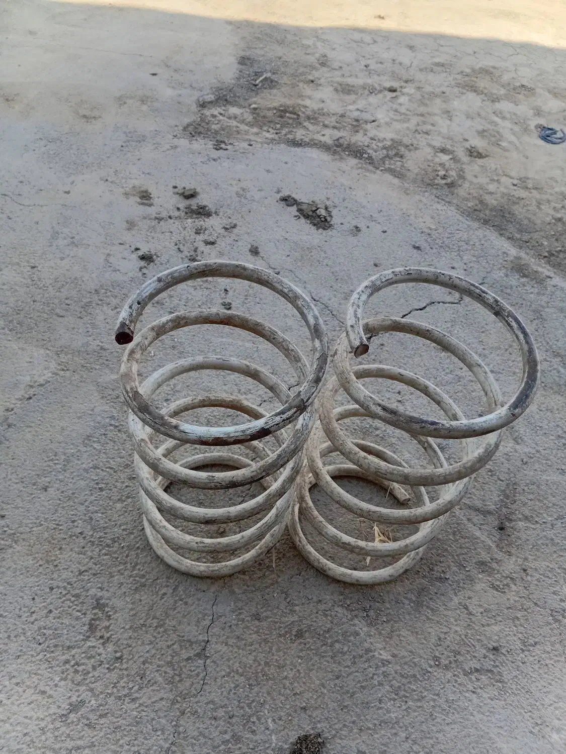 دوتا فنر ۲۰۶ سالم|قطعات یدکی و لوازم جانبی|طرهان, |دیوار