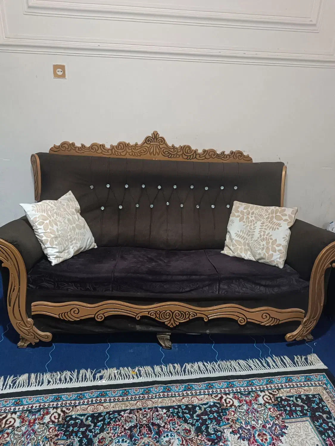 فروش مبل 5 نفره با میز جلو|مبلمان خانگی و میز عسلی|لار, |دیوار