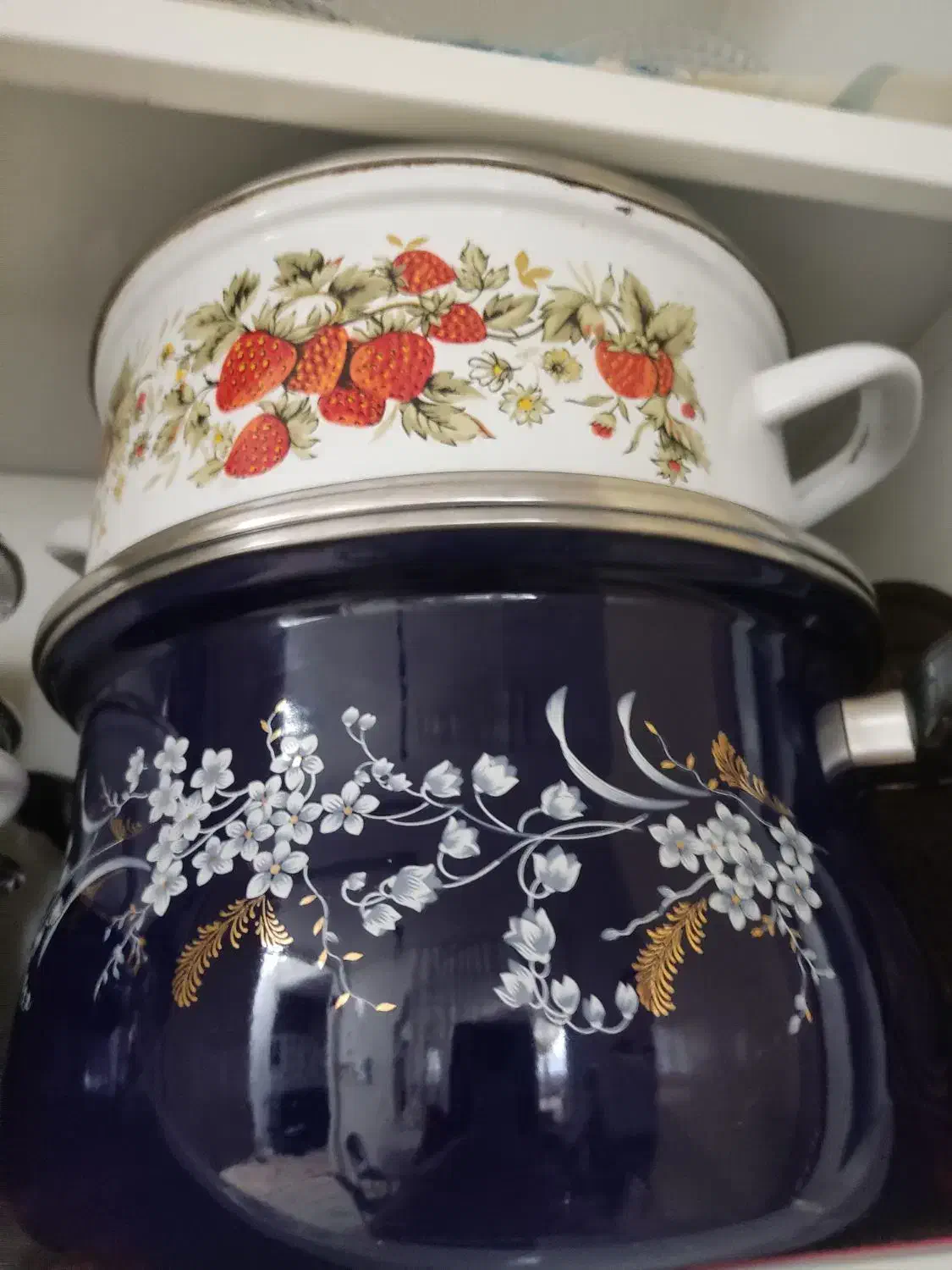 قابلمه لعابی قیمت ها متفاوت هستند|ظروف پخت‌وپز|الیگودرز, |دیوار