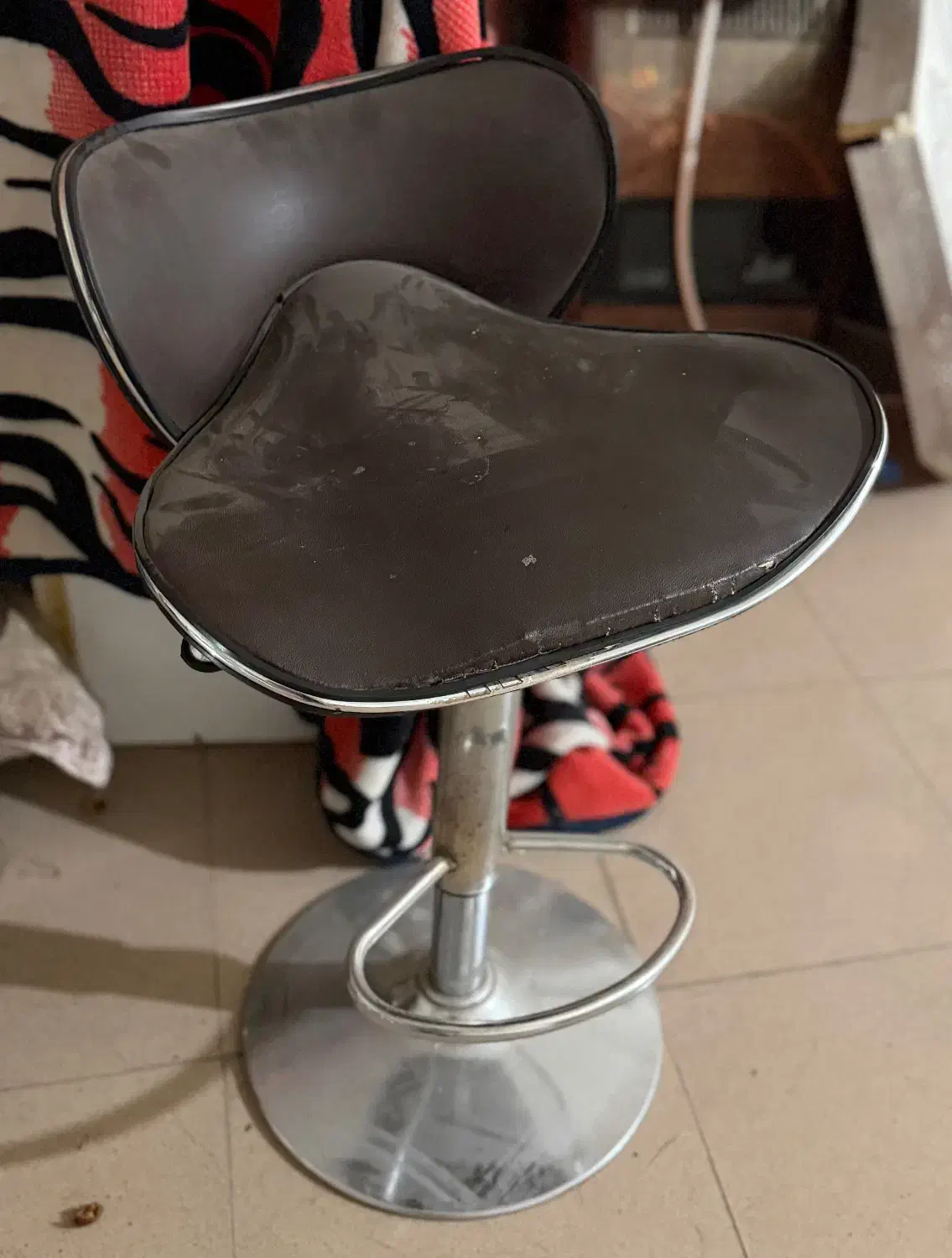 صندلی|صندلی و نیمکت|بیرجند, |دیوار