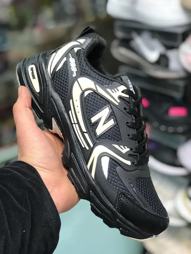 کتانی نیوبالانس ۵۳۰ ایرانی|کیف، کفش، کمربند|اندیشه, اندیشه فاز ۴|دیوار