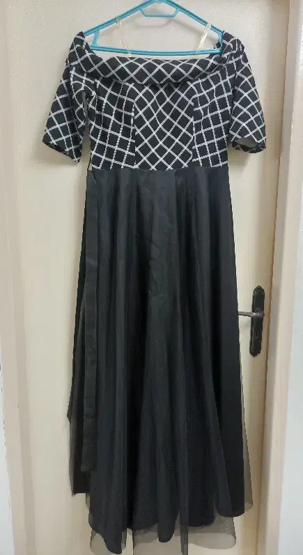 فروش لباس مجلسی با قیمت مقطوع|لباس|گلپایگان, |دیوار