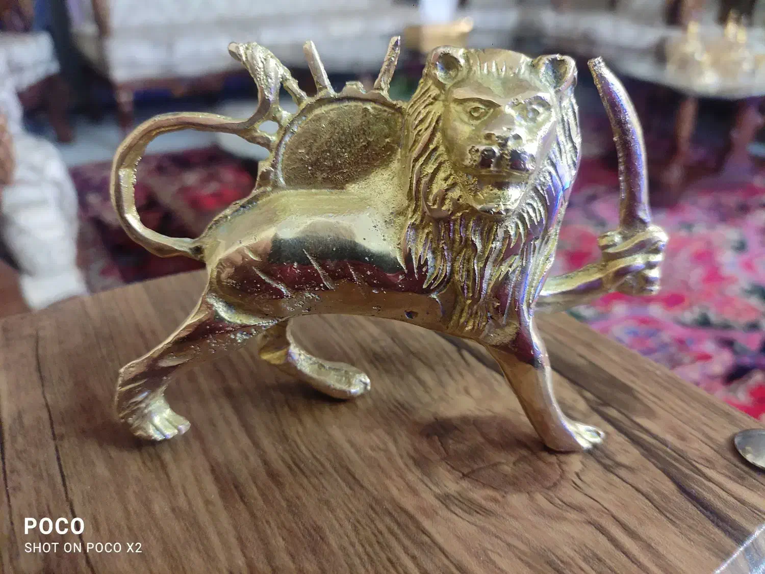 مجسمه شیر برنجی|کلکسیون اشیاء عتیقه|سهند, |دیوار