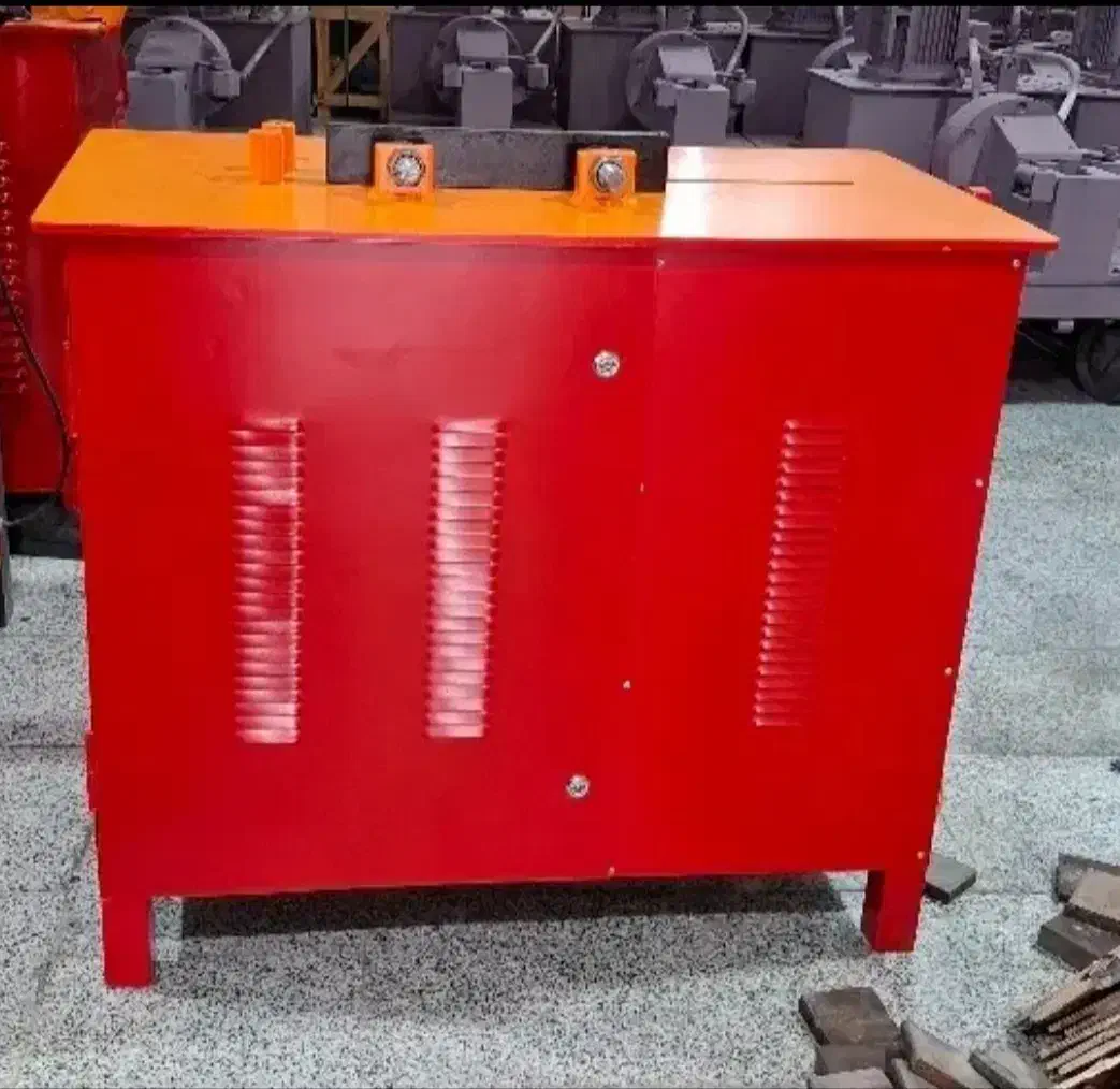 اجاره جک  قالب  قیچی برقی   وخاموت زن|ماشین‌آلات صنعتی|قم, جمکران|دیوار