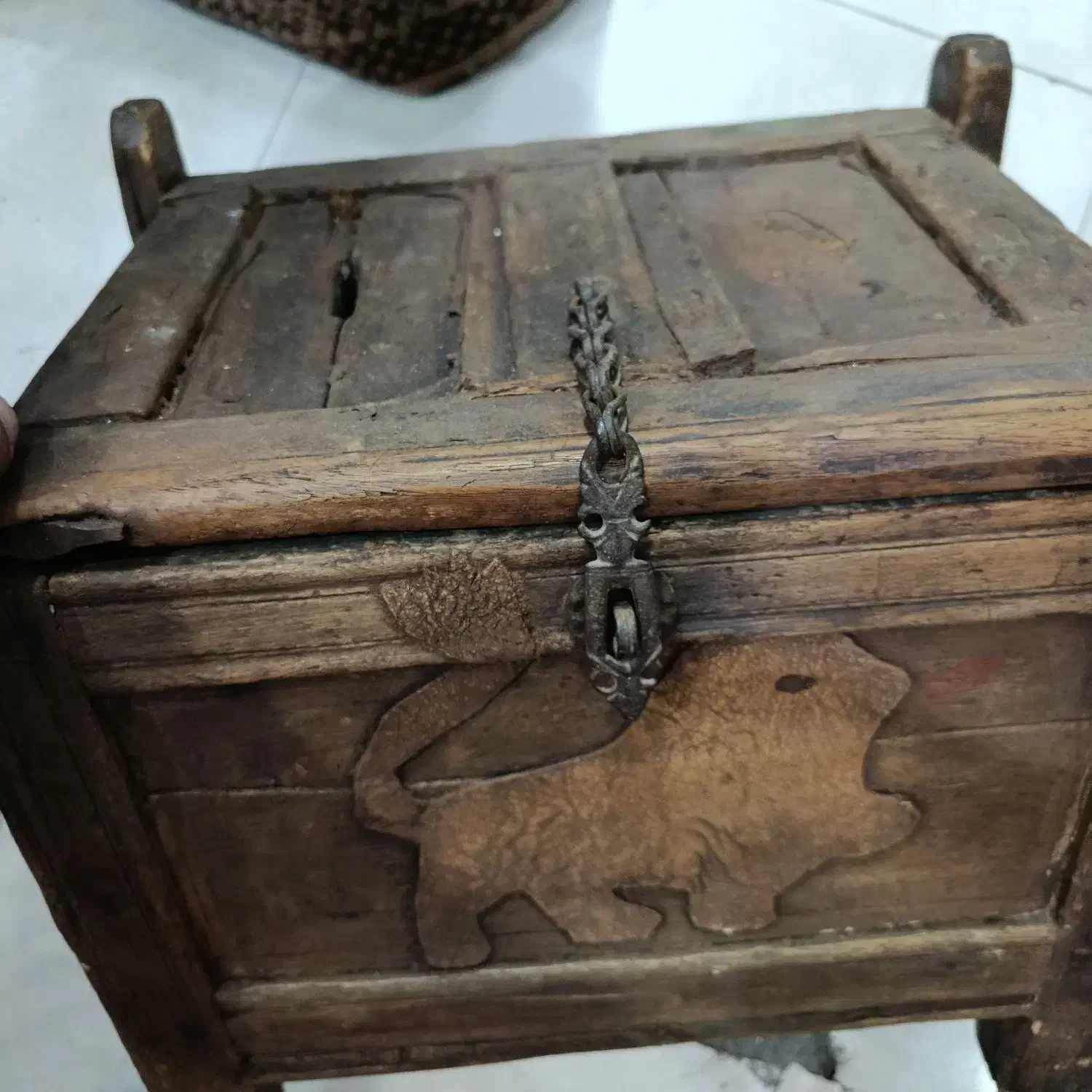 صندوقچه چوبی قدیمی|کلکسیون و سرگرمی|آمل, |دیوار