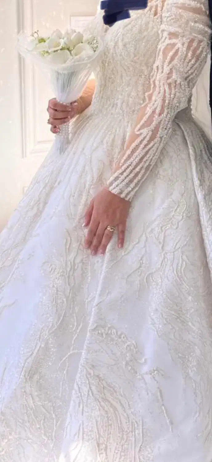 لباس عروس سایز ۳۶ تا ۴۶ میخوره|لباس|قزوین, |دیوار