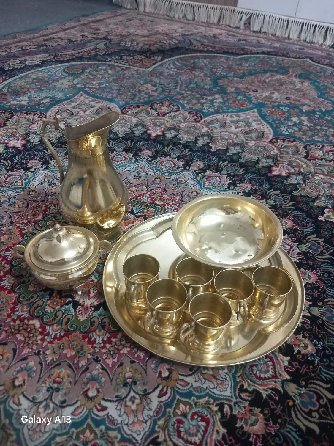 سماور زغالی برنجی ۴ لیتری عالی نسب|سماور، چایساز، قهوهساز|تهران, شهرک چیتگر|دیوار