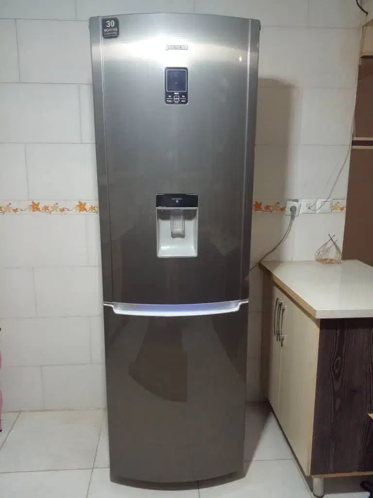 یخچال|یخچال و فریزر|فیروزآباد (فارس), |دیوار