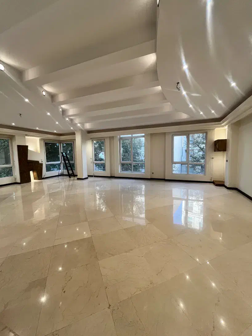 ۲۸۰ شهرک گلستان شمالی جنوبی/۴خواب/ویو سر درختی