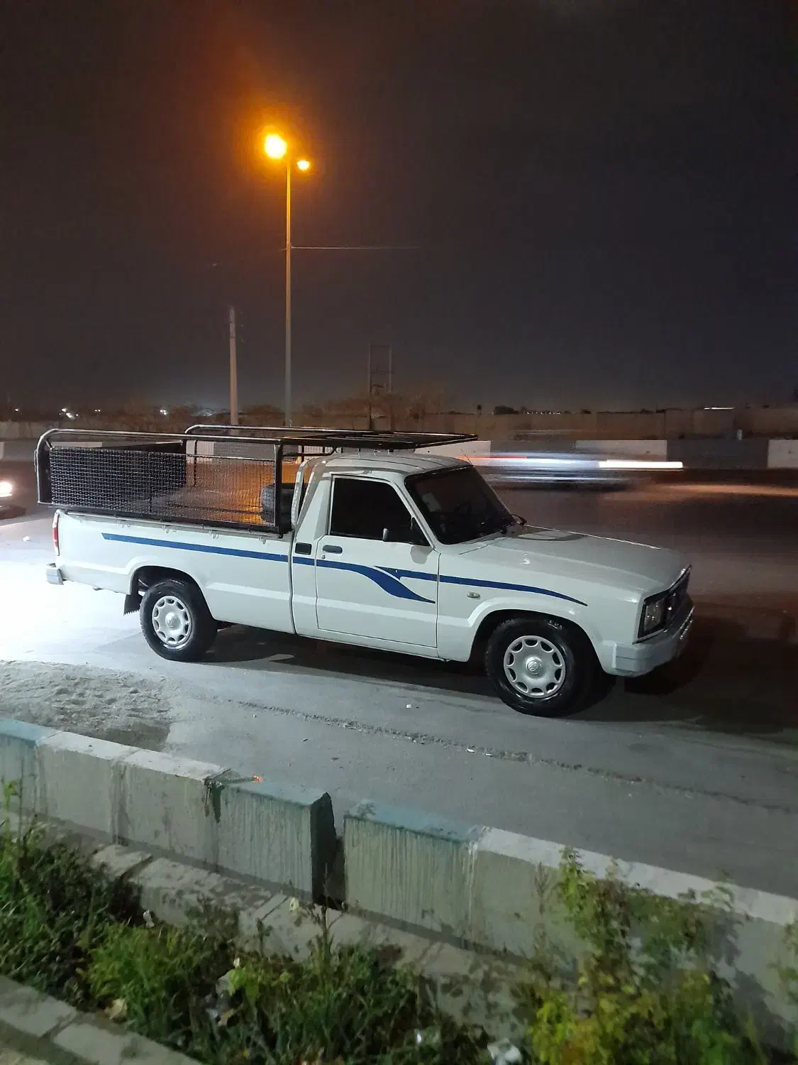 مزدا کارا ۲۰۰۰ موتور میتسوبیشی|خودرو سواری و وانت|باغستان, |دیوار