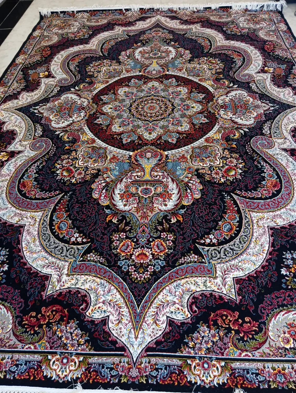 یک جفت فرش۹متری نو۷۰۰شانه نخ اکرولیک اعلا|فرش|اردبیل, |دیوار