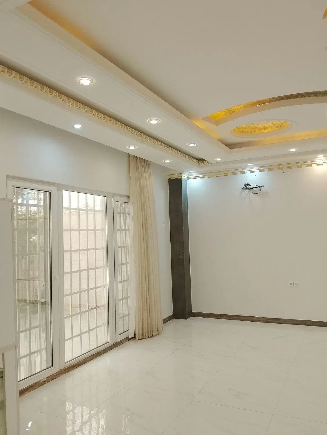 نقاشی ساختمان|خدمات پیشه و مهارت|میناب, |دیوار