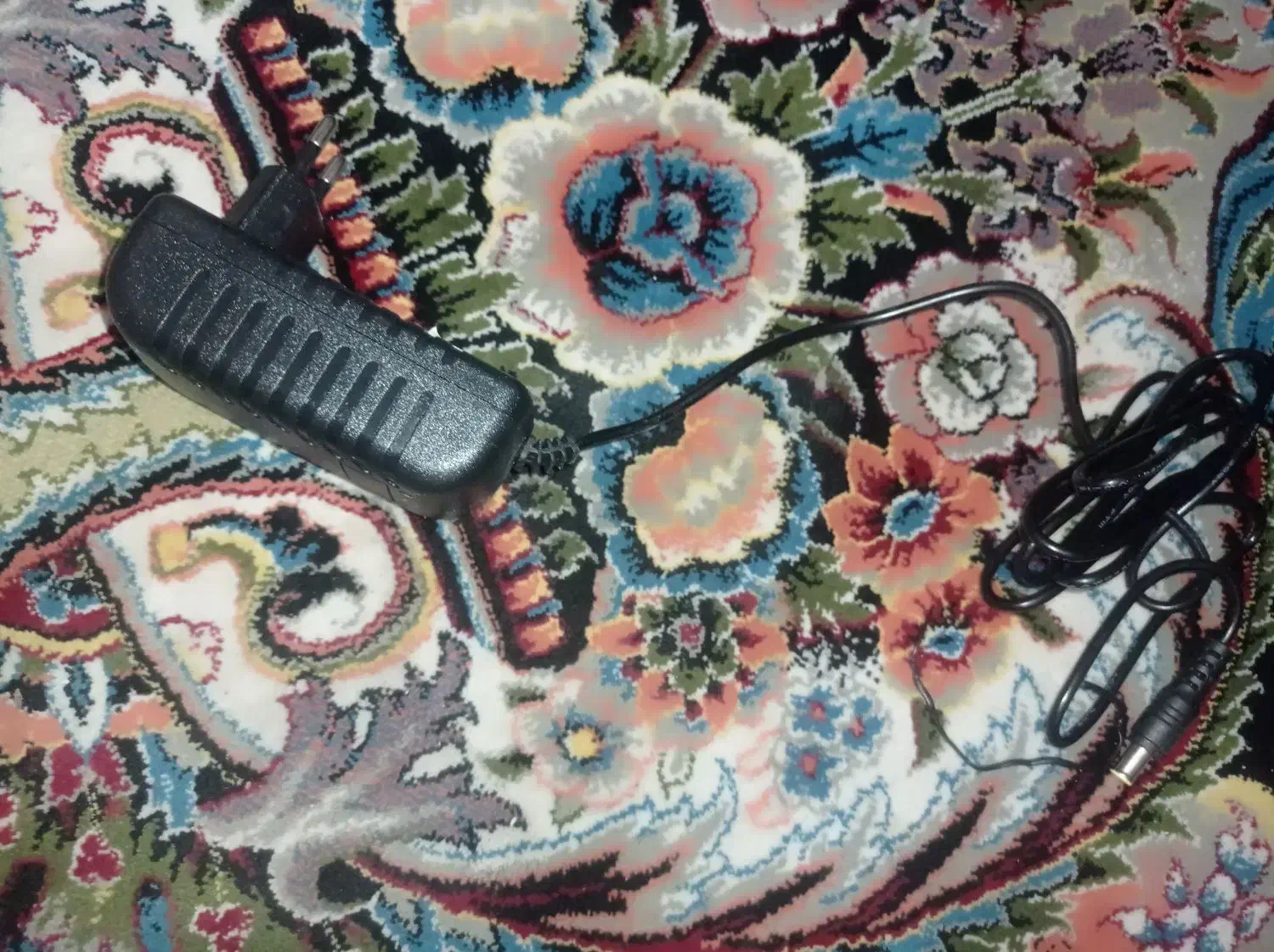 آداپتور کامپیوتر|قطعات و لوازم جانبی رایانه|بومهن, |دیوار