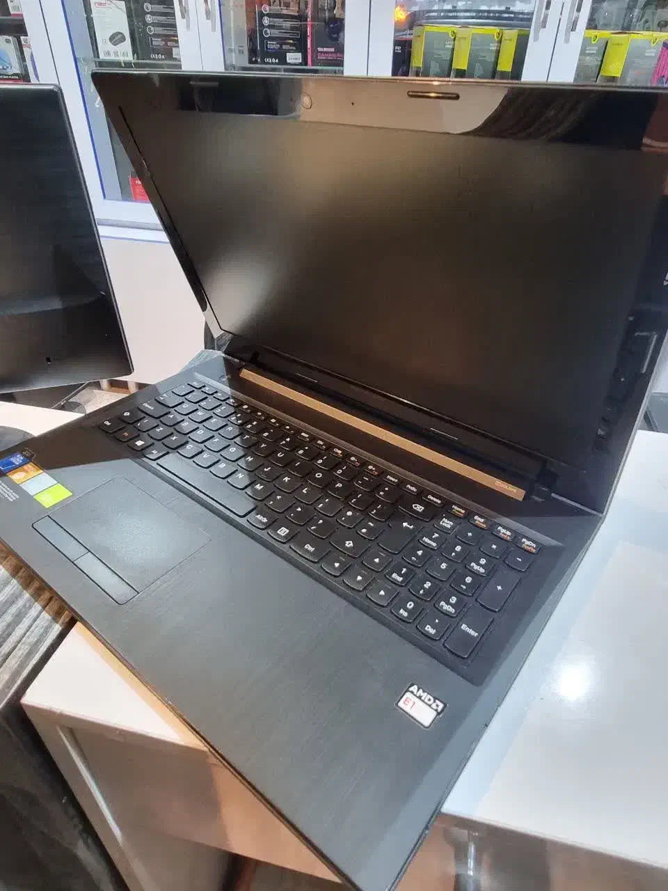 لپتاپ لنوو بسیار تمیز|رایانه همراه|مشهد, هفت تیر (نه دره)|دیوار