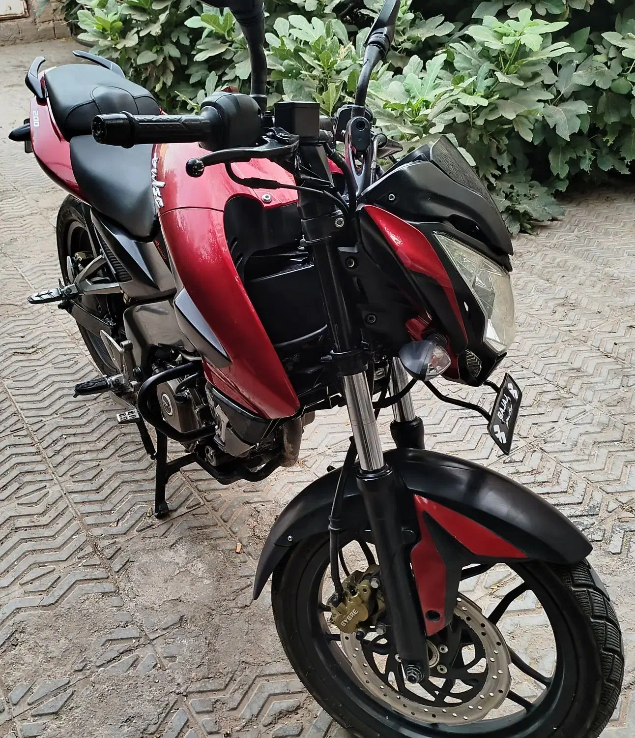 ns 200|موتورسیکلت|اردکان, |دیوار