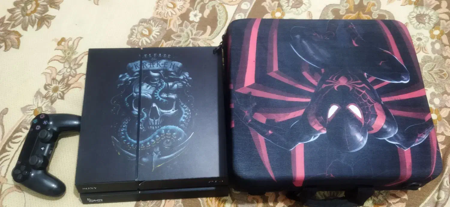 پی اس چهار اکانتی 500 گیگابایت همراه ۲دسته|کنسول، بازی ویدئویی و آنلاین|سقز, |دیوار