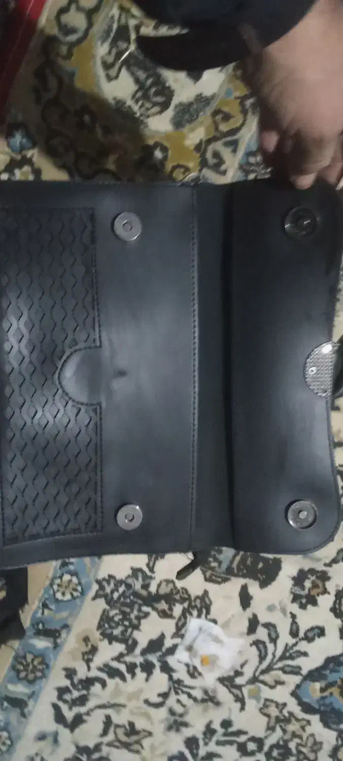 یک عدد کیف اسپرت زنانه کامل چرم بزی ویک پرده|کیف، کفش، کمربند|کرج, حسین آباد (اکبر آباد)|دیوار