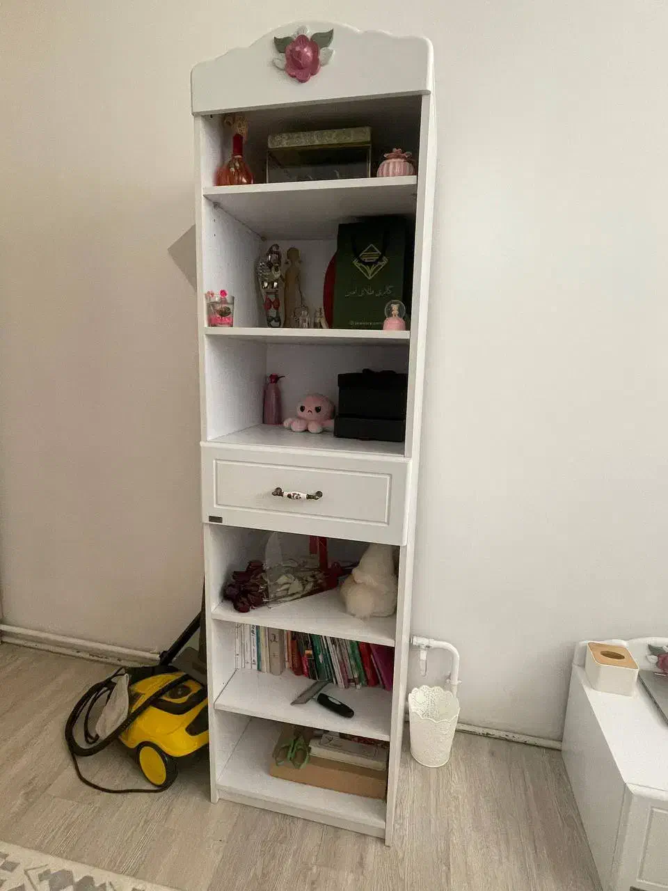 تخت و خواب - پا تختی - بوفه|تخت و سرویس خواب|مهاباد (آذربایجان غربی), |دیوار