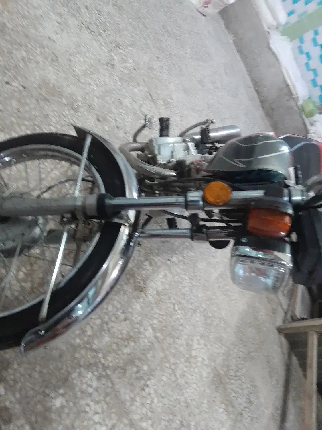 موتور هندا ۱۲۵|موتورسیکلت|احمدسرگوراب, |دیوار