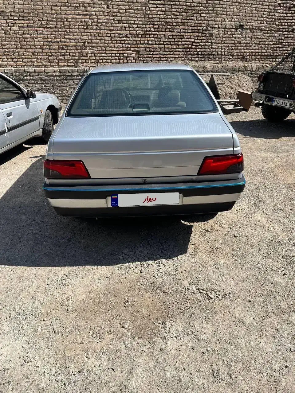 پژو 405 GLX-XU7 مدل93|خودرو سواری و وانت|قم, دانش|دیوار