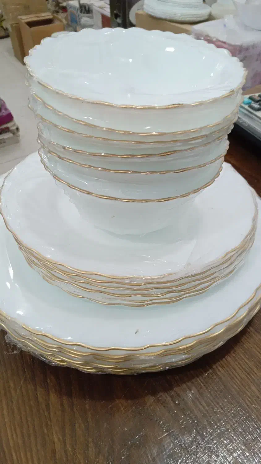 جهیزیه|ظروف سرو و پذیرایی|بم, |دیوار