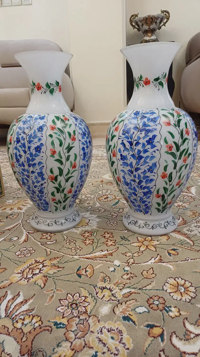 دو عدد گلدان شیشه ای|صنایع دستی و سایر لوازم تزئینی|تهران, سازمان آب|دیوار