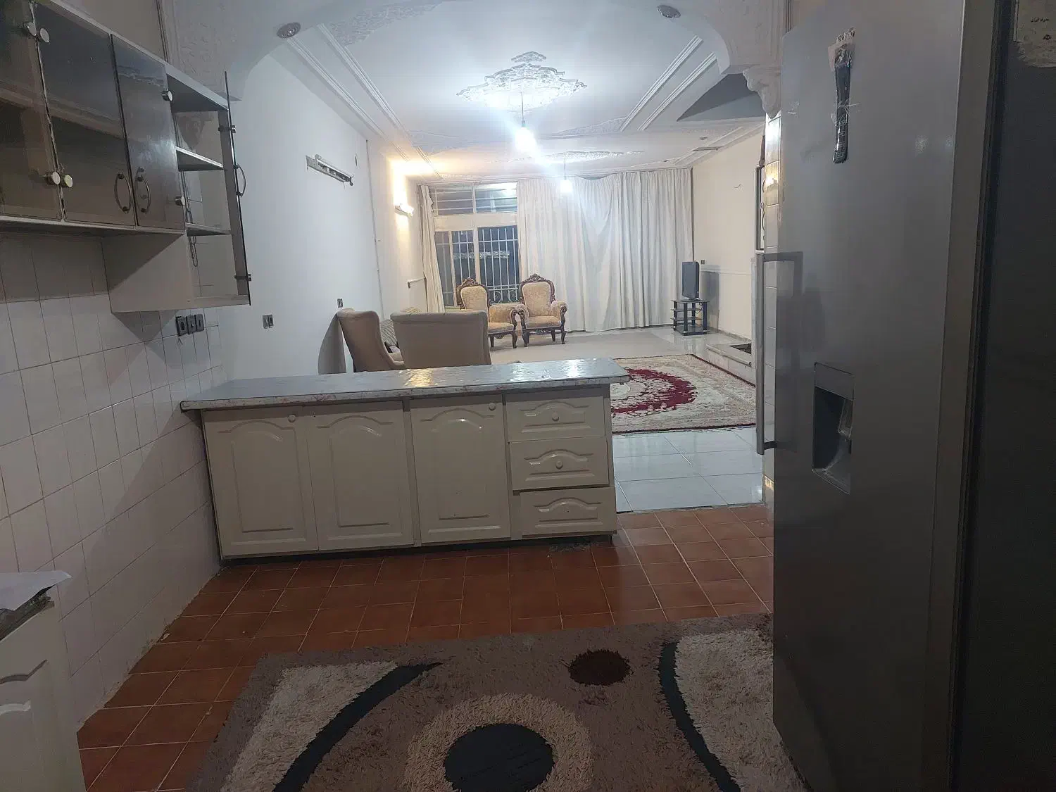 روزانه هفتگی ماهانه|اجارهٔ کوتاهمدت آپارتمان و سوئیت|شاهینشهر, شهرک ردانی پور|دیوار