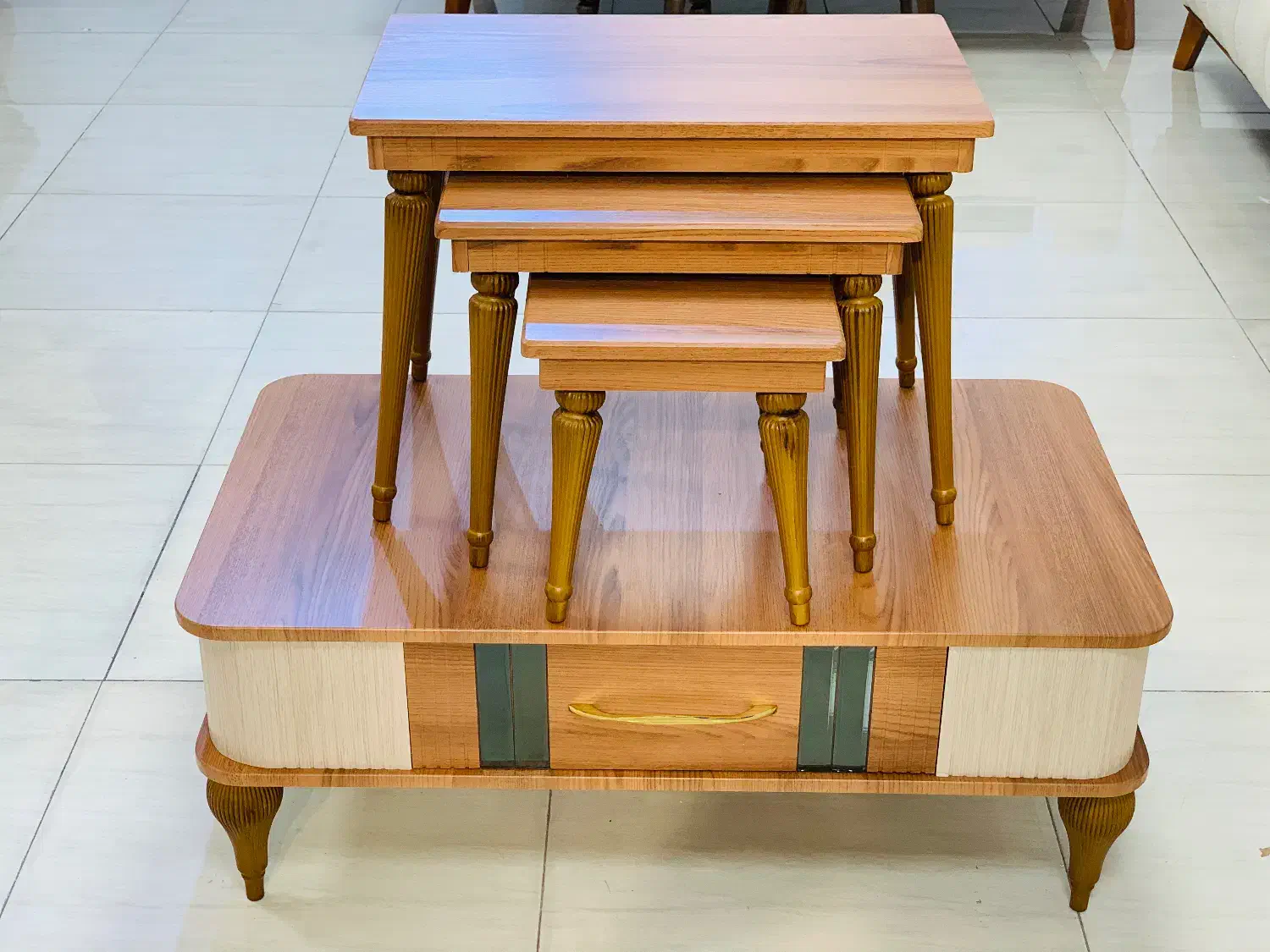 جلو مبلی و عسلی|مبلمان خانگی و میز عسلی|بندرعباس, |دیوار