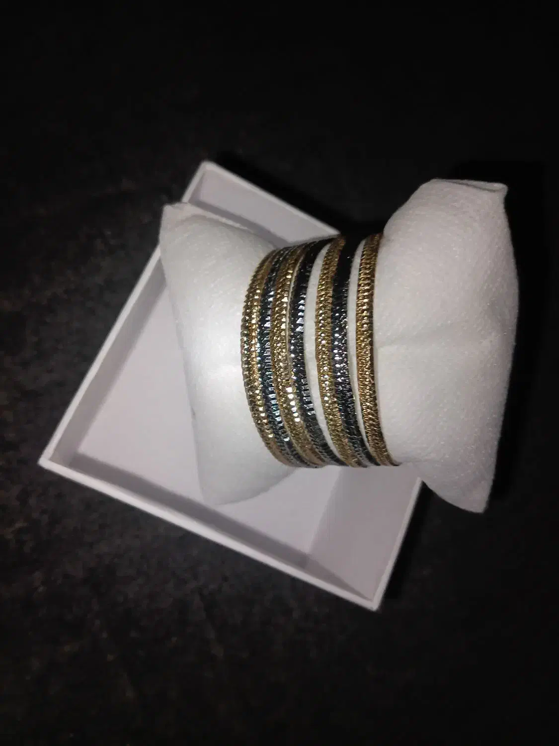 النگو طلاروس|بدلیجات|هشتگرد, شهرک آرتیمان|دیوار