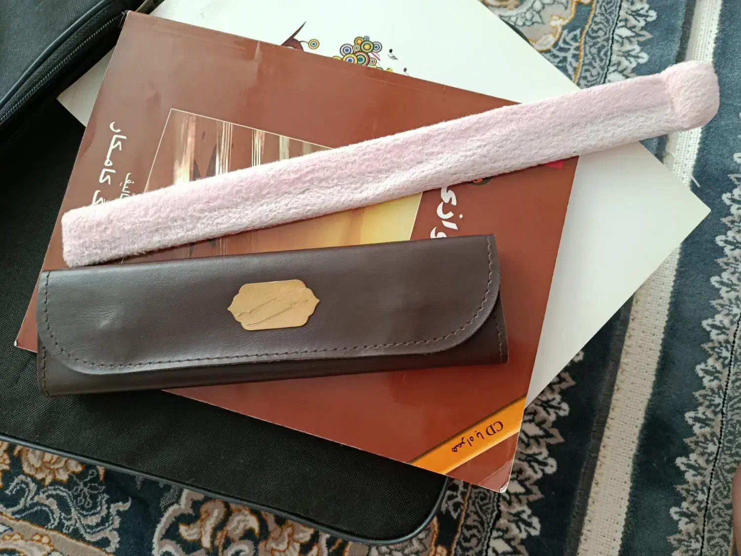 سنتور نو|سازهای سنتی|ساوه, |دیوار