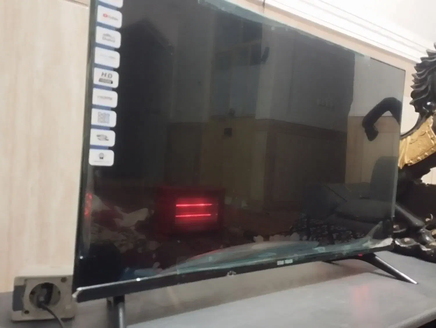 فوری فروش ال ای دی فول اچ دی زیر قیمت بازار|تلویزیون و پروژکتور|سراوان, |دیوار