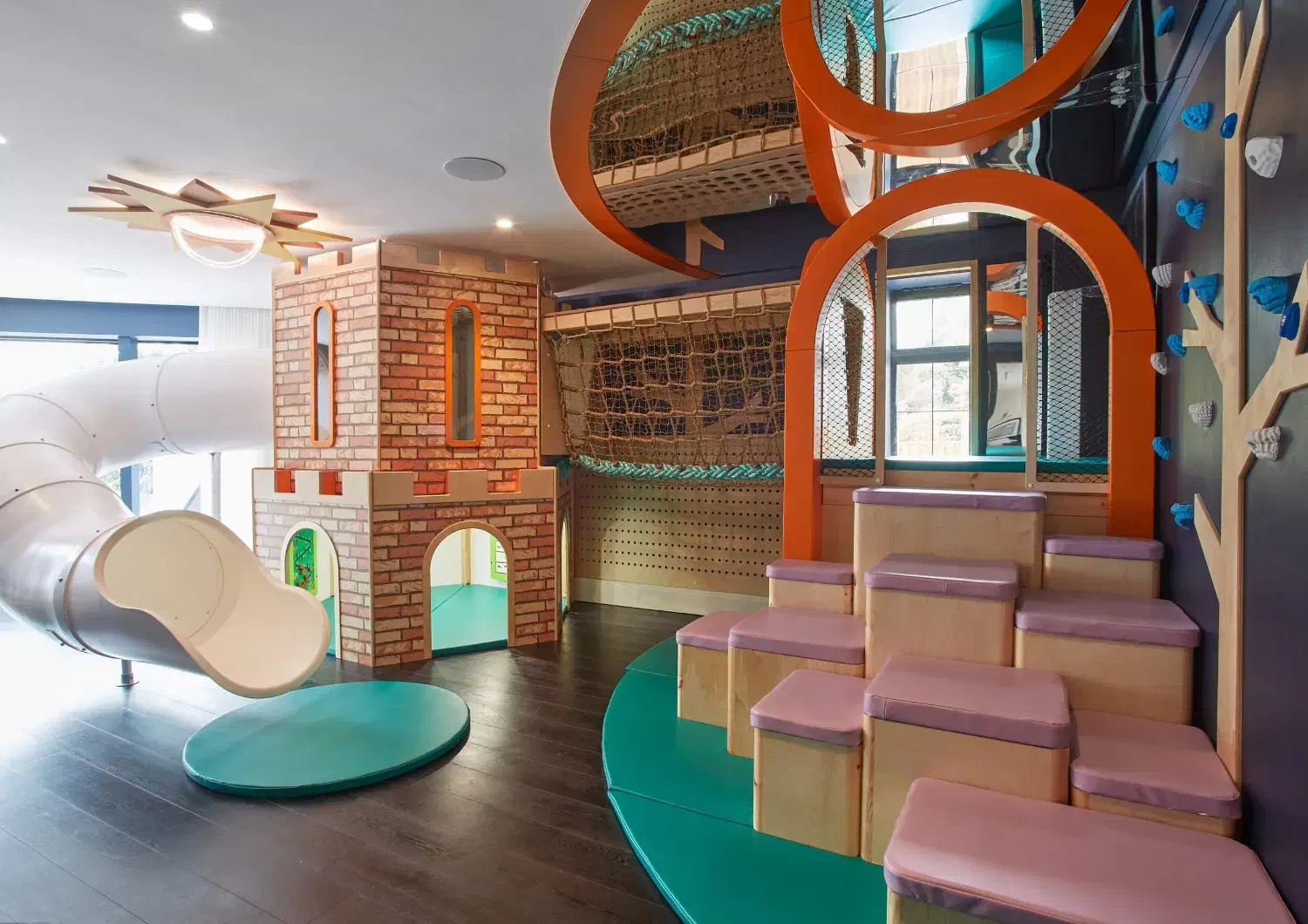 خرید و تولید تجهیزات خانه بازیکودک|اسباببازی بچه|دزفول, |دیوار