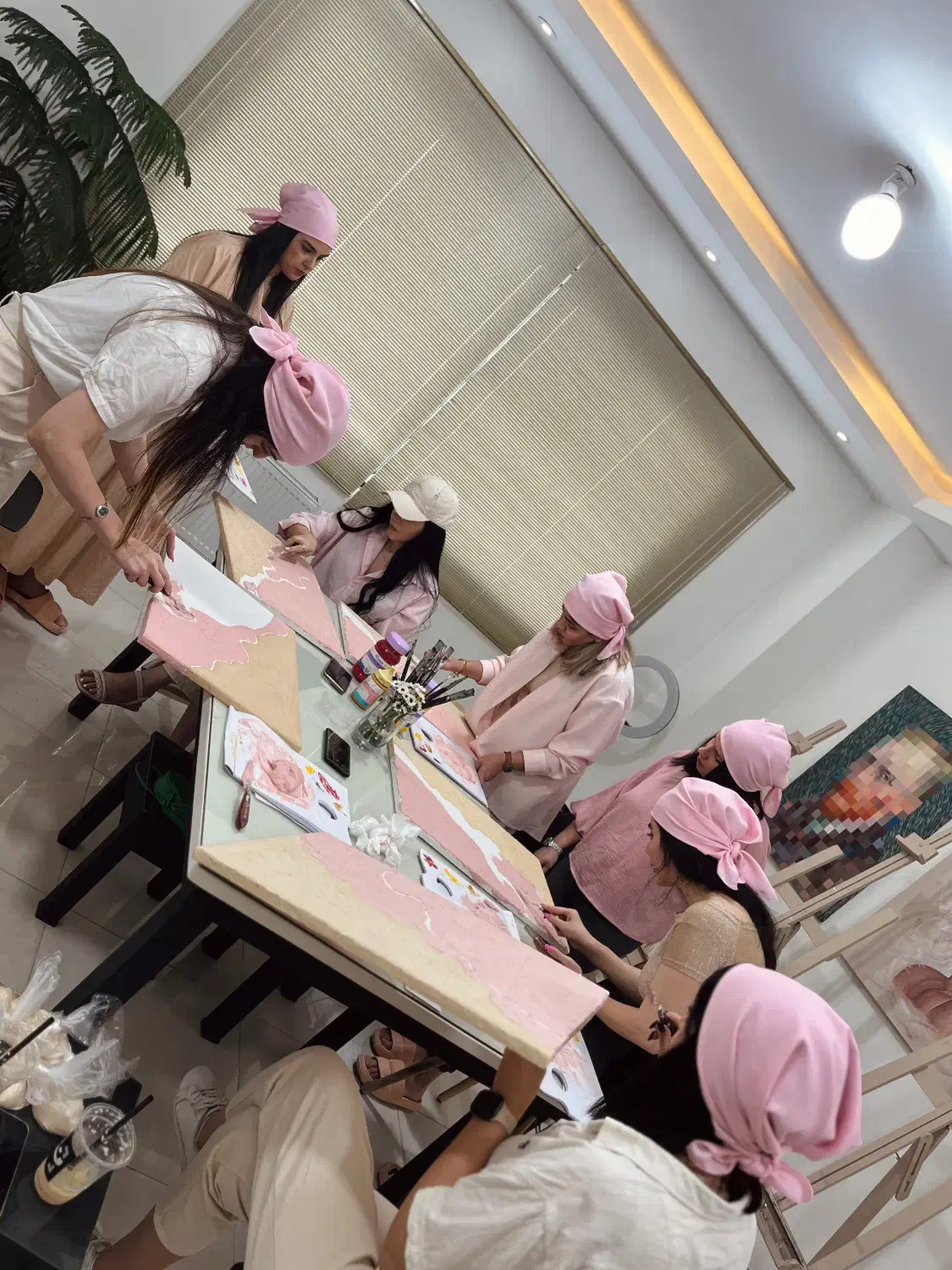 آموزشگاه نقاشی نور|خدمات آموزشی|رشت, چمارسرا|دیوار