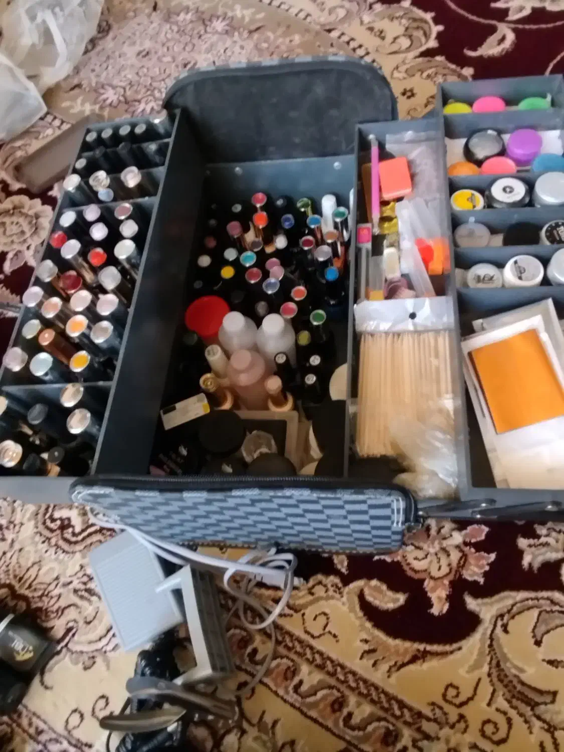 وسایل کاشت ناخن|آرایشی، بهداشتی، درمانی|روانسر, |دیوار