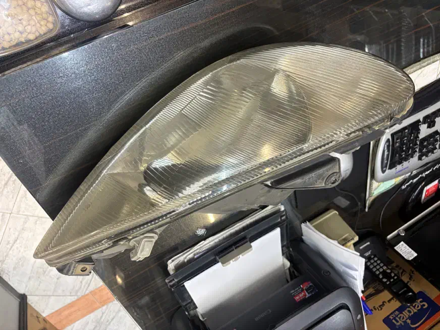 چراغ و خطر ۲۰۶ و ۲۰۷|قطعات یدکی و لوازم جانبی|مشهد, امام رضا (ع)|دیوار