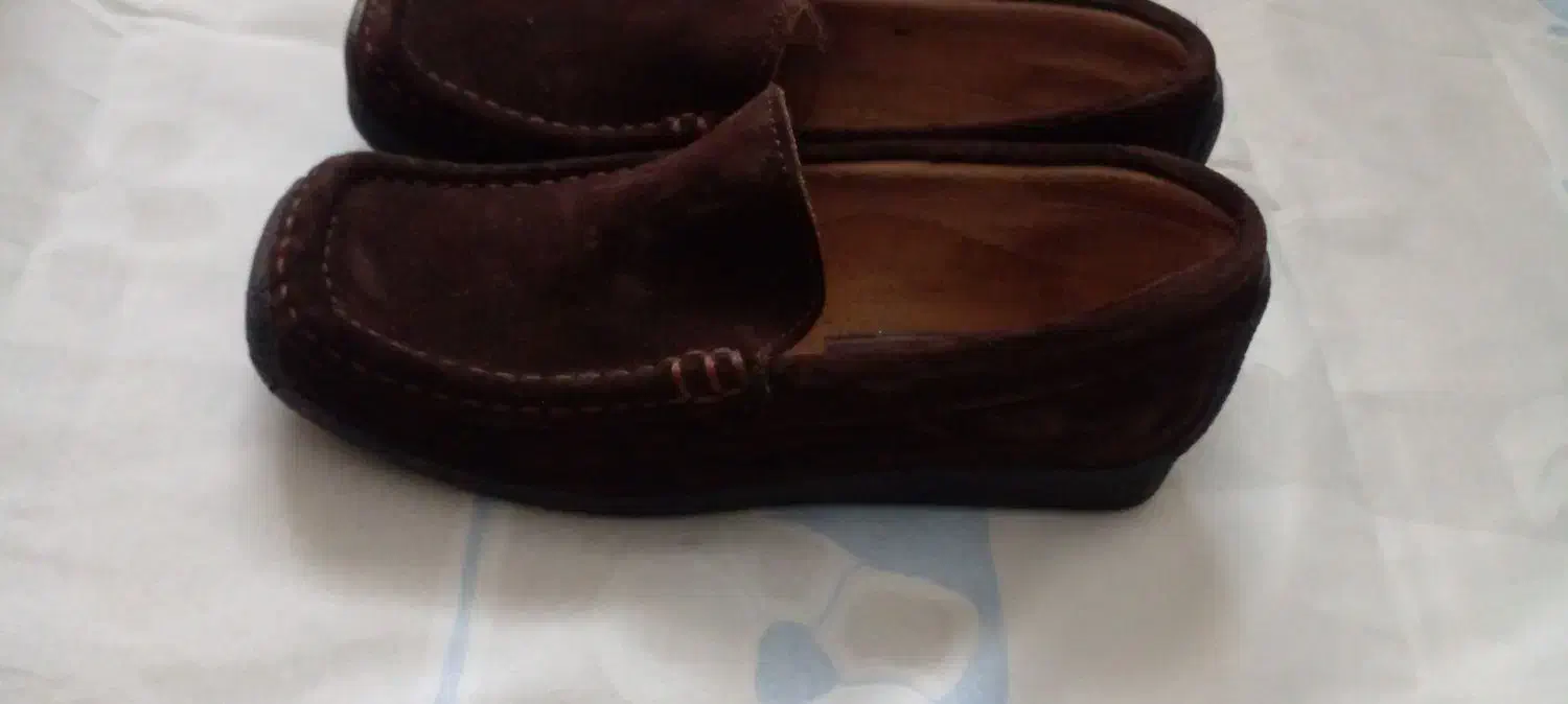 چن جفت کفش چرم اصل در حد نو سایز ۳۷|کیف، کفش، کمربند|رشت, منظریه|دیوار