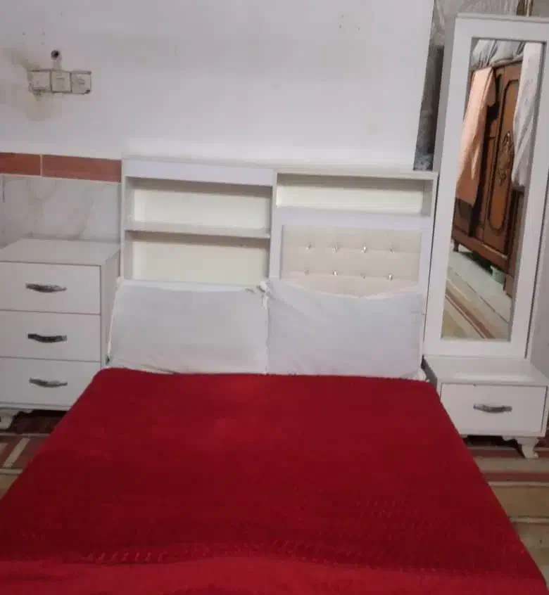 تخت خواب تک نفره سایز ۱/۵۰|تخت و سرویس خواب|دشت آزادگان, |دیوار