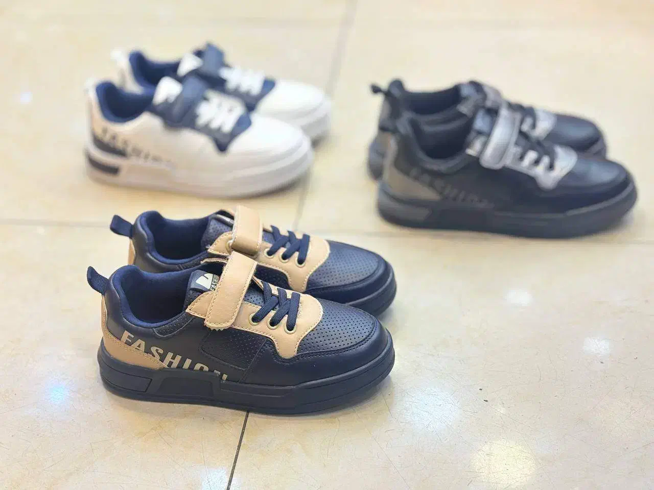 کتونی وارداتی|کیف، کفش، کمربند|تهران, بهارستان|دیوار