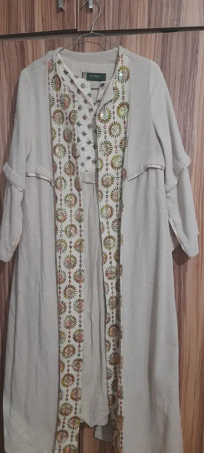 سارافون مانتو|لباس|اندیشه, شهرک کوثر|دیوار