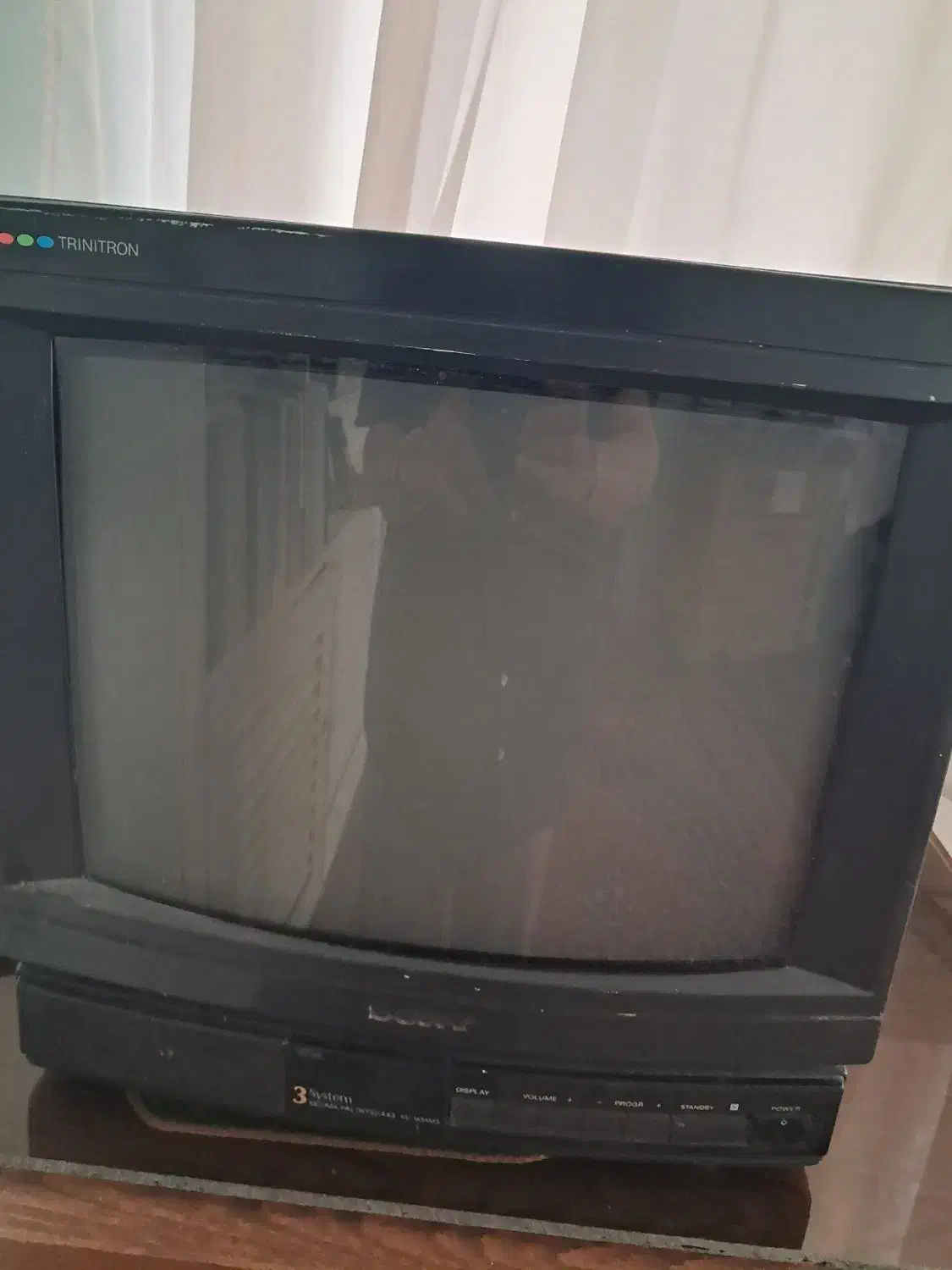 تلویزیون کوچک وقدیمی سونی|تلویزیون و پروژکتور|تبریز, |دیوار