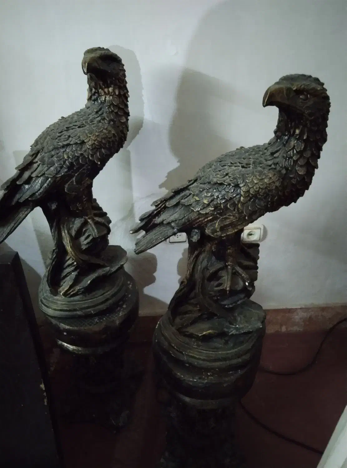 دو جفت مجسمه|مجسمه، تندیس، ماکت|آبادان, |دیوار